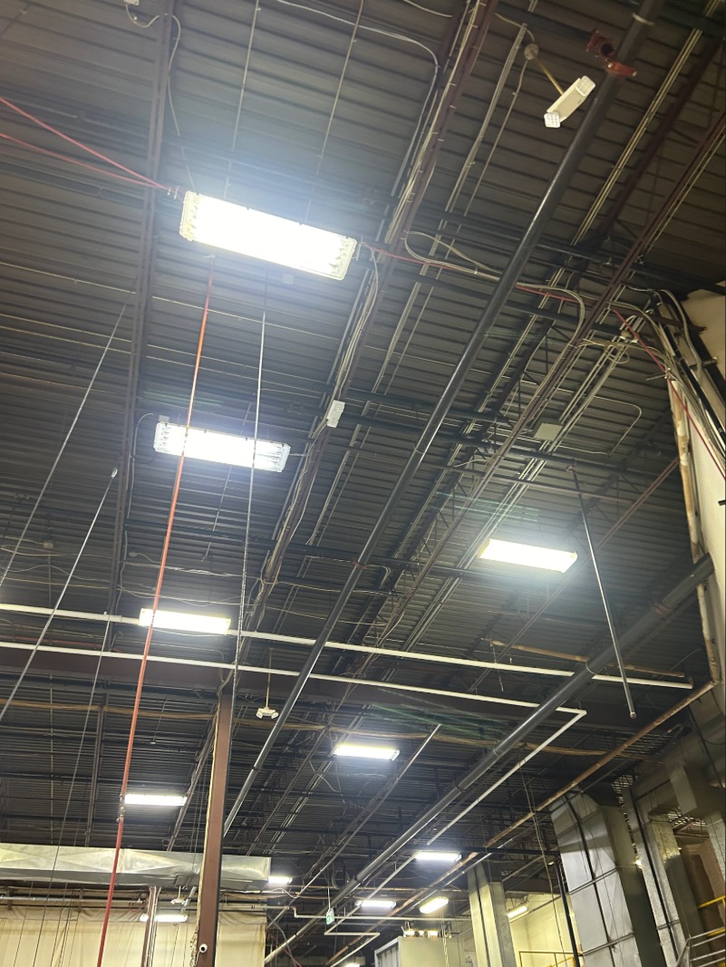 Industrial warehouse lighting installation